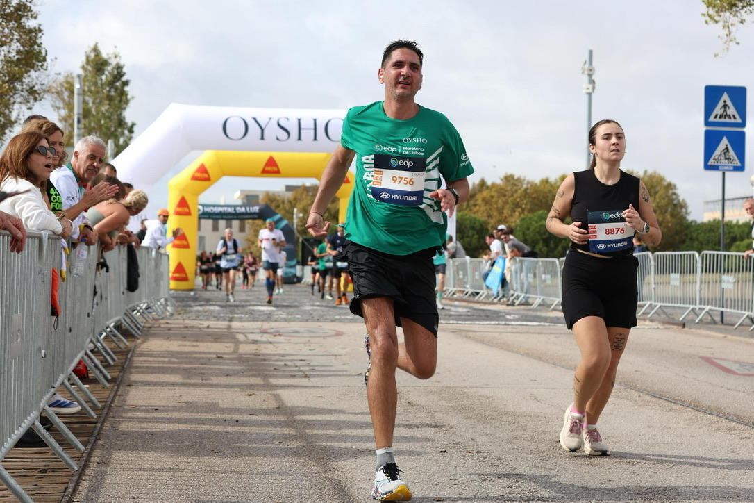 Foti running the Lisbon marathon